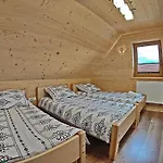 Nyaraló Na Wzgorzu *